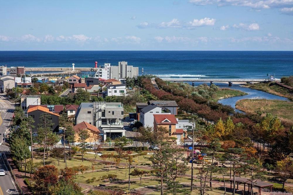 Yangyang Sokcho Kinship Stay Exterior foto